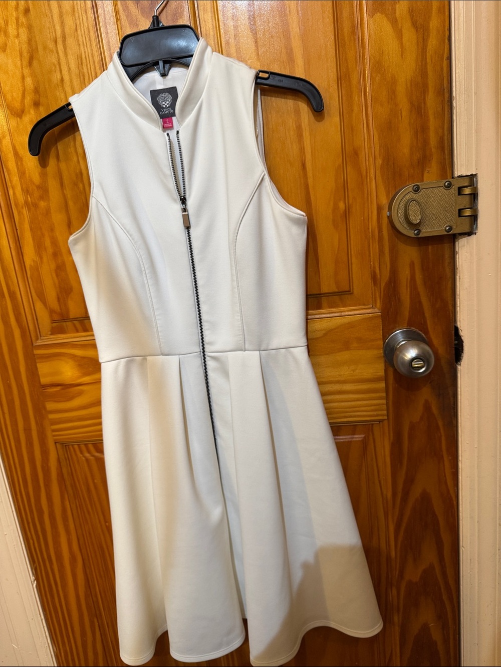 Vince Camuto Cream Sleeveless Zip-Front Fit & Flare Dress